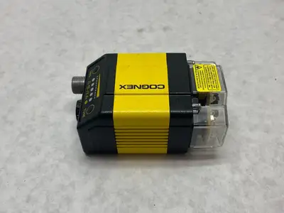 USED COGNEX DATAMAN FIXED MOUNT BARCODE READER 825-0400-1R W/ 820-0290-1R