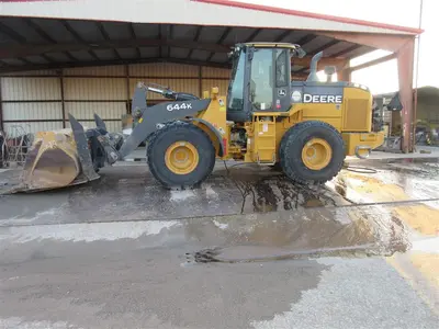 USED 2019 Deere 644K