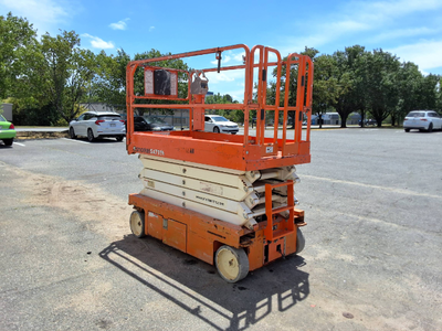 USED 2016 Snorkel S4732E