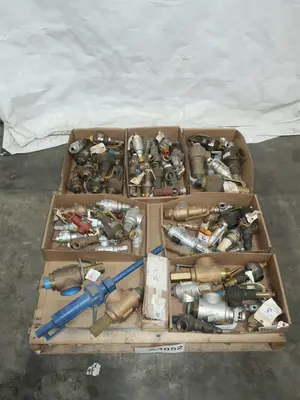PALLET OF ASSORTED RELIEF VALVES, FARRIS, ALLIED VALVE, DRESSER, CROSBY