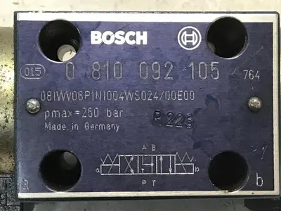 USED BOSCH 0 810 092 105
