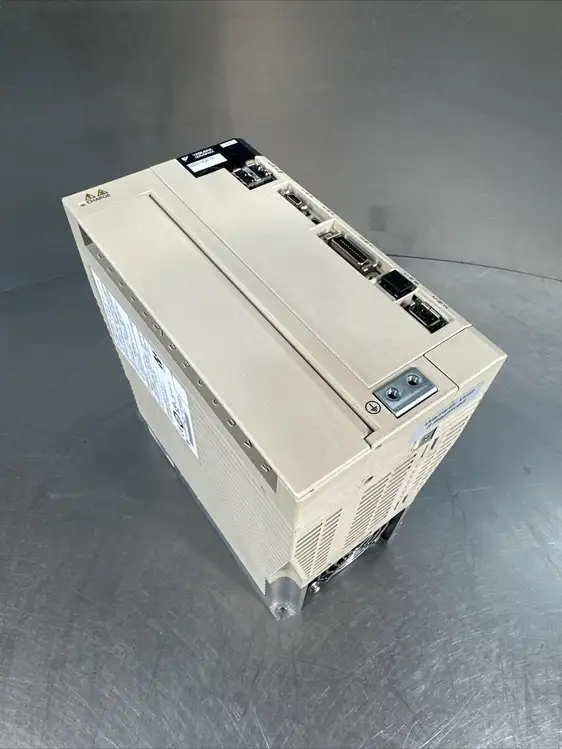 Used Yaskawa SGDV-180A11A Servo Drives | Palmetto Automation #1151568