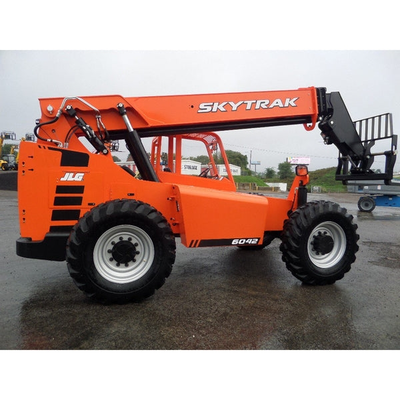 USED 2014 SkyTrak 6042
