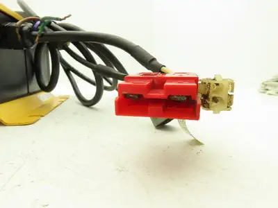 Delta Q 912-2400-J6 QuiQ Battery Charger On Board 24VDC JLG 10MSP Stock Picker