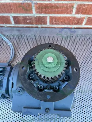 USED SEW EURODRIVE SAF77 DRE100LC4BE5/TF  GEAR MOTOR 1455/154 R/MIN