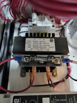 5 hp, 600V, 15A, 3-Ph FVNR Starter, Size 1 Bucket for Freedom 2100 MCC Frame