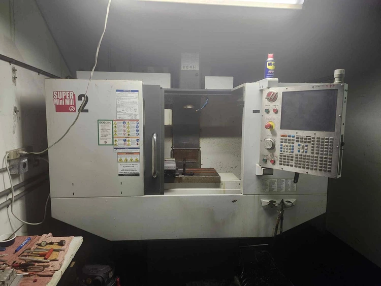 Used 2015 HAAS Super Mini Mill 2 Vertical Machining Centers Illinois US | Asset Exchange Corporation #73105