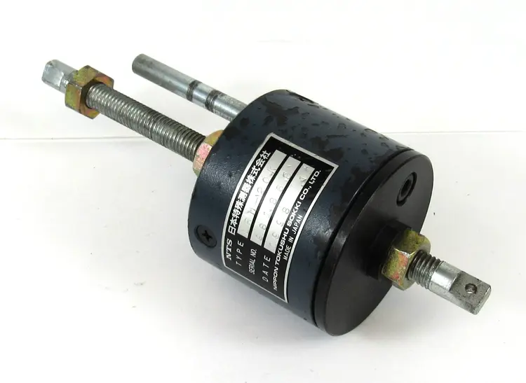 Used NIPPON TOKUSHU SIKKO CO LRM-20K Industrial Controls | Industrial Parts R Us Inc. #381169