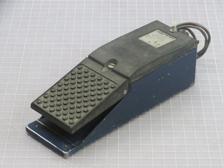 Used STEUTE _UNKNOWN_ Relays & Switches | OCO Industrial #1642797