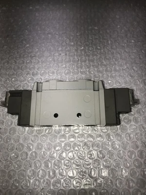 USED SMC SY9220-5LZ-03