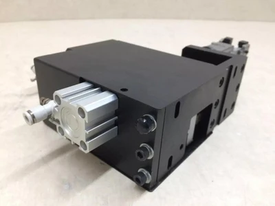 Pneumatic Rotating Gripper Assembly Airtac SDA25x45B SDA25x10B Hiwin HG15