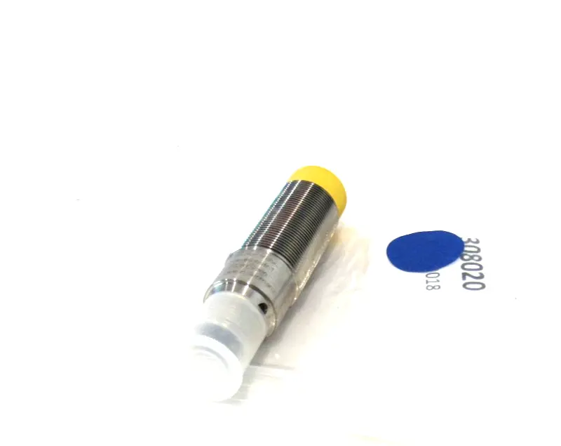 NEW IFM EFECTOR GG711S INDUCTIVE SENSOR