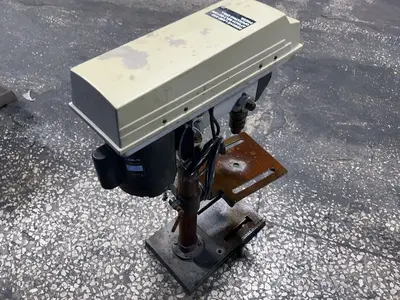 Used DELTA 11990 Drill Press (Woodworking) Ohio US | HGR 24 #1415132