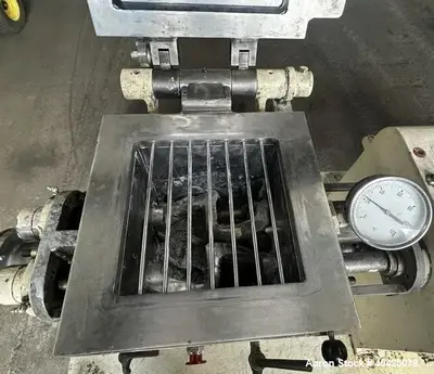 Used AMK VIU4 Double Arm Mixer Extruders Illinois US | Aaron Equipment #1329190