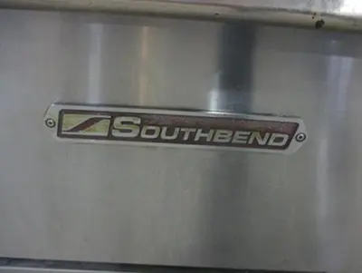 Southbend 60in 10 Burner Range With Double Oven On Casters