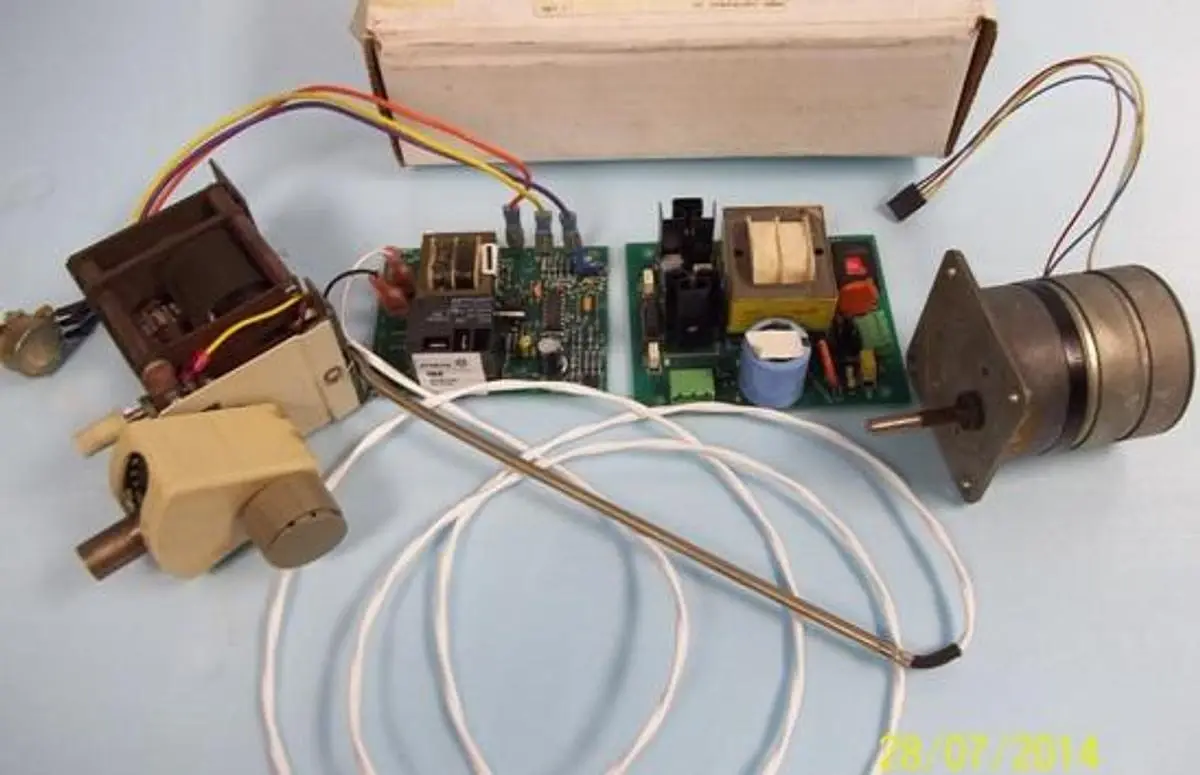 QTY. 1. BOX WITH (2) CIRCUIT BOARDS 1 = ATHENA CON...