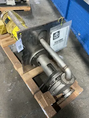 Gusher Pumps  7.5 Hp Vertical End Suction Pump