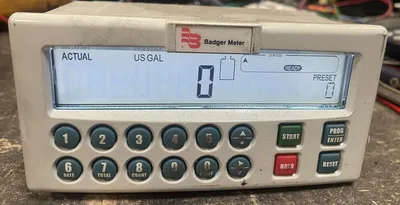 BADGER METER 67868-002 Model PC-200 Process Controller @2A