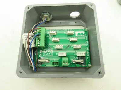 Mantissa Conveyor 000-120-17 Control Board Junction Box Package Tipper Lot of 2