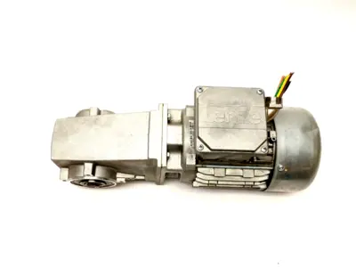 Used Bosch Rexroth, Lenze 3842542193, MDEMAXX071-32C1U, GKR04-2MHGR-071C32 Gearmotors Michigan US | Maverick Industrial Sales #1398773