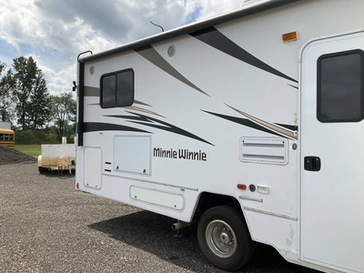 Used 2017 WINNEBAGO MINI WINNIE Campers, Caravans, Motorhomes Michigan US | Miedema Asset Management Group #1423583