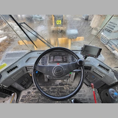 USED KOMATSU WD600-3