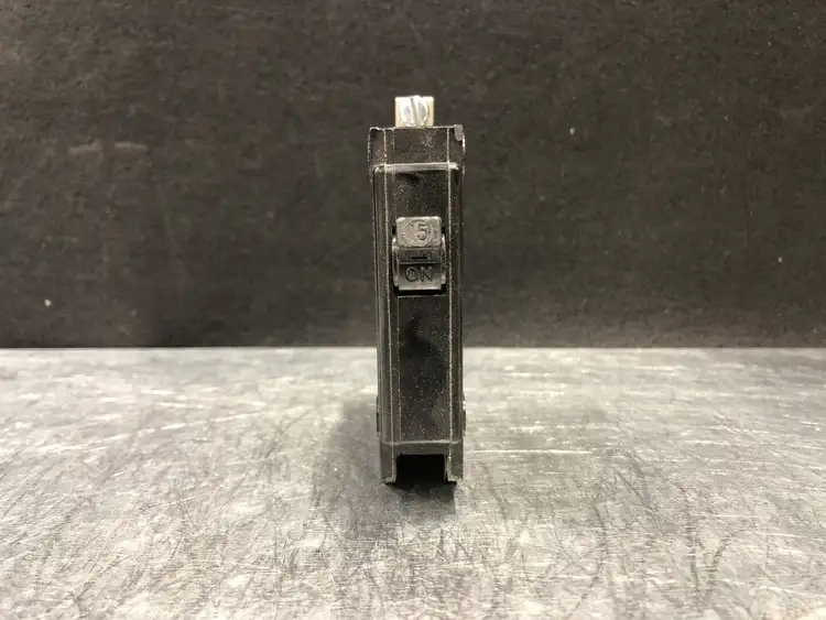 Used SYLVANIA QBH115 Switchgears British Columbia CA | Lenmark #238576