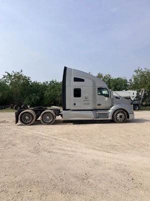 Used 2020 KENWORTH T680 Conventional trucks Texas US | Revelation Machinery #921774