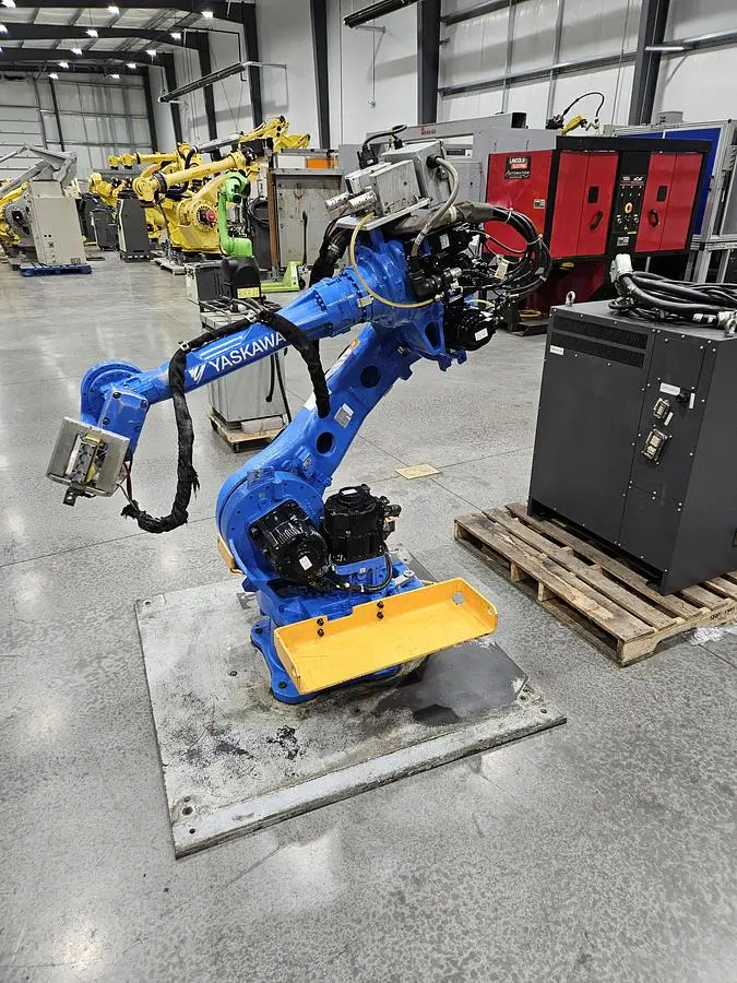 USED YASKAWA MOTOMAN MH50-II