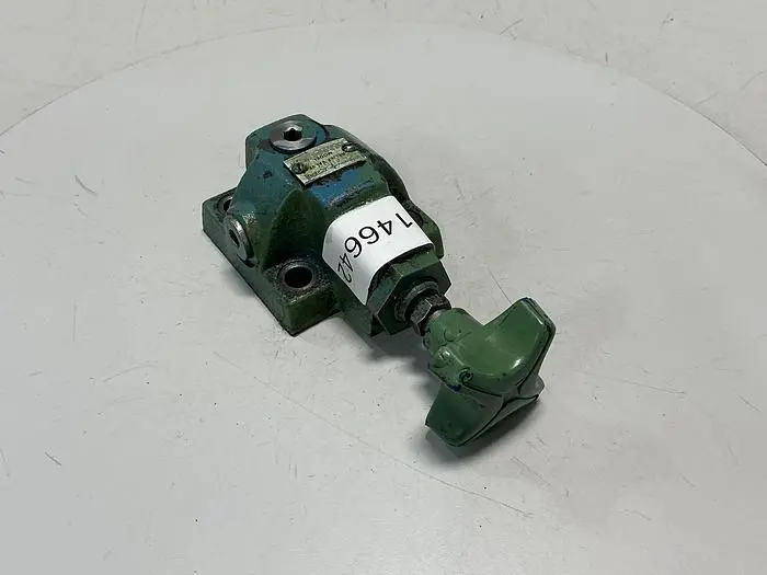 Used SPERRY VICKERS CGR02FM30 Valves/Fittings Michigan US | Ideal Machinery #698152