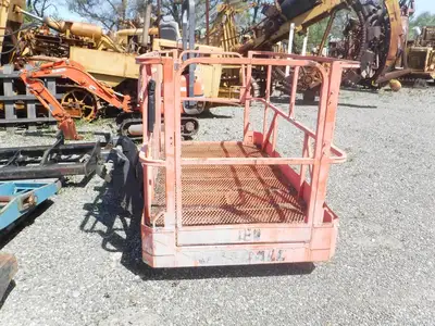 Used GRADALL MAN BASKET Crane Accessories California US | Western Trencher & Equipment, Inc. #1497842