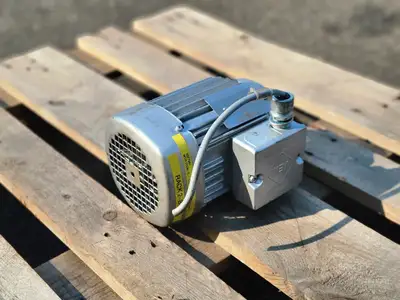 USED VEM MOTORS IE3-W41R-71-G