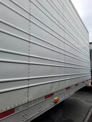 USED 2014 UTILITY 53FT