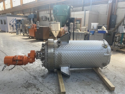 USED FIB INDUSTRIELE BEDRIJUEN 1,300 Litre