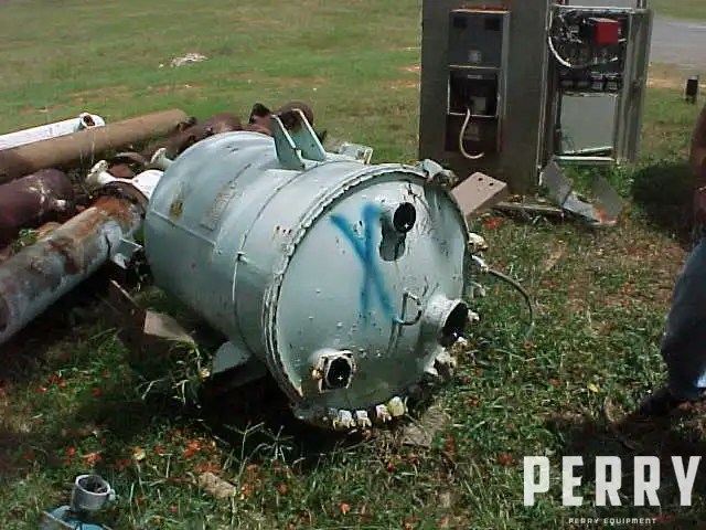 PFAUDLER 100 Gallon Glass Lined Tanks | Perry Equipment