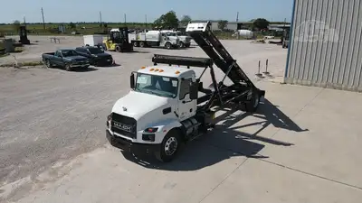 Used 2027 MACK MD7 Hooklifts & Roll-Offs Texas US | Roll Off Truck World #1491922