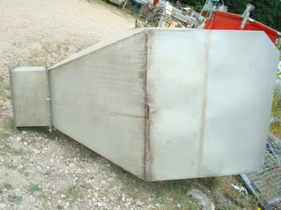 0.6 Cu.M. S/S Powder Hopper