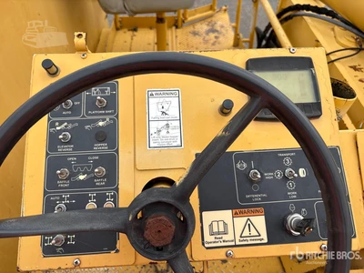 Used 2011 WEILER E2850 Asphalt Pavers California US | Mittry Construction #1363529