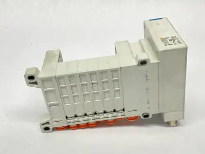 VV5QC11-06C4SDA-S | SMC  Pneumatic Manifold Base 6-Station EtherCAT - Used