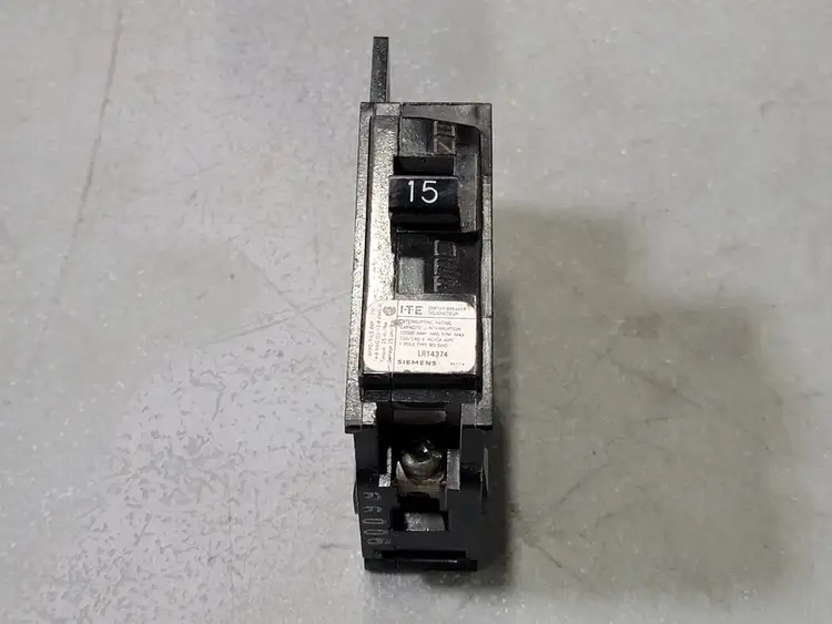Used SIEMENS BQ115 Switchgears British Columbia CA | Lenmark #238668