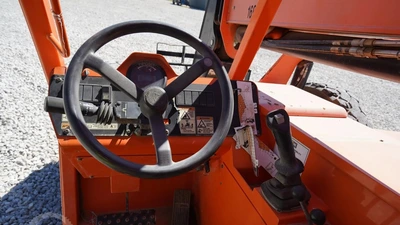 USED 2015 SkyTrak 6042