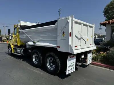 Used 2019 FREIGHTLINER CASCADIA 126 Tractors & Trailers California US | Commerce Truck Equipment Sales #1548313