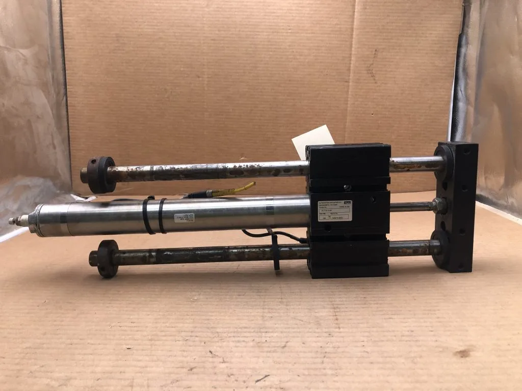 Parker XLT12-12-B Thruster Slide Actuator 100PSI 1.50″ Bore 12″ Stroke
