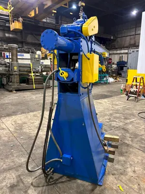 1/4" CAPACITY BLUE VALLEY MODEL #FLANGER-T-588 FLANGING MACHINE: YOBRO #24453