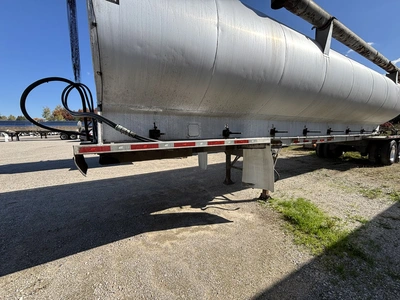 Used 2008 WARREN BULK FEED TRAILER Tanker Trailers Michigan US | Miedema Asset Management Group #1709512