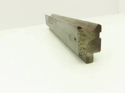 Chicago Press Brake Die 13-3/4" Long 90° Offset With 1/2 x 5/8" Shank