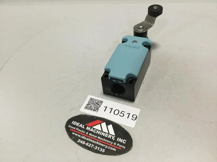Used SIEMENS 3SE5 112-0PA00 Relays & Switches Michigan US | Ideal Machinery #570819
