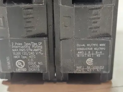 Used SIEMENS Q240 Switchgears British Columbia CA | Lenmark #835454