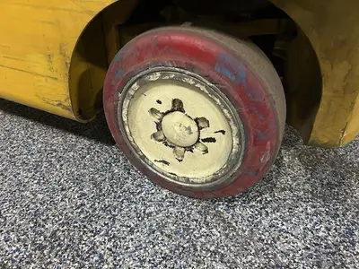 Used 2019 YALE GLC050VX Misc Forklifts Illinois US | Somerset Equipment Sales #1542996