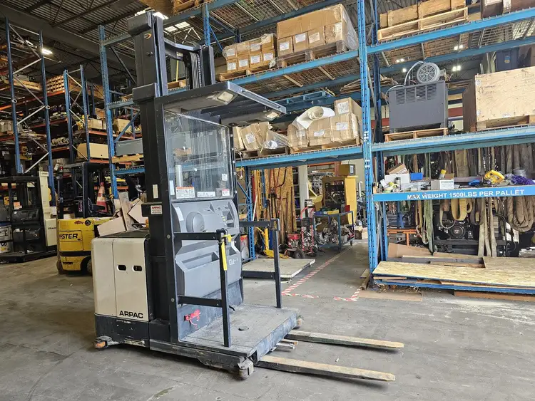 Used 2005 CROWN SP3410-30 Misc Forklifts British Columbia CA | Lenmark #1743336